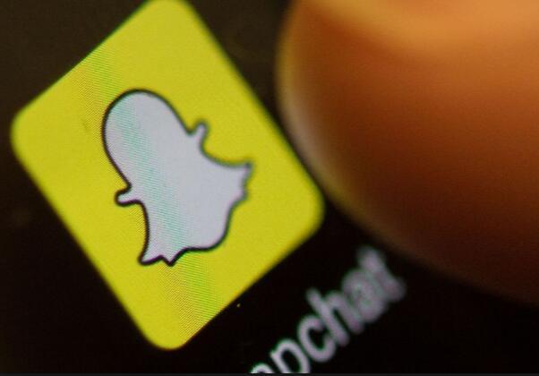 Snapchat不再阅后即焚:新增记忆功能保存旧内容