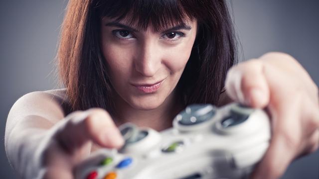 2016年女性游戏玩家调查：玩得比男玩家更凶
