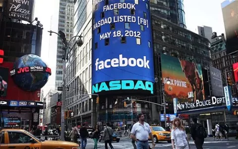 Facebook核心服务增长缓慢 广告成营收主来源