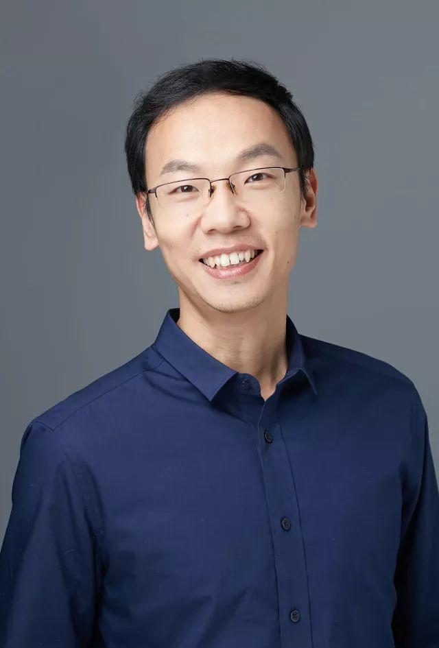 李开复:一个人值多少钱,就看他如何对待这件事 李开复:一个人值多少钱,就看他如何对待这件事